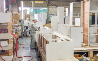 カスタマー建材工業株式会社